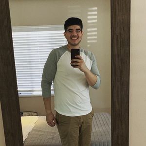 Meet your Posher, Jonathan